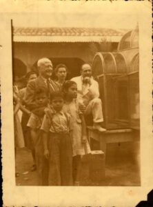 Jose Maria Moncada & Kids. Leda, Omar and Oscar, 1940.